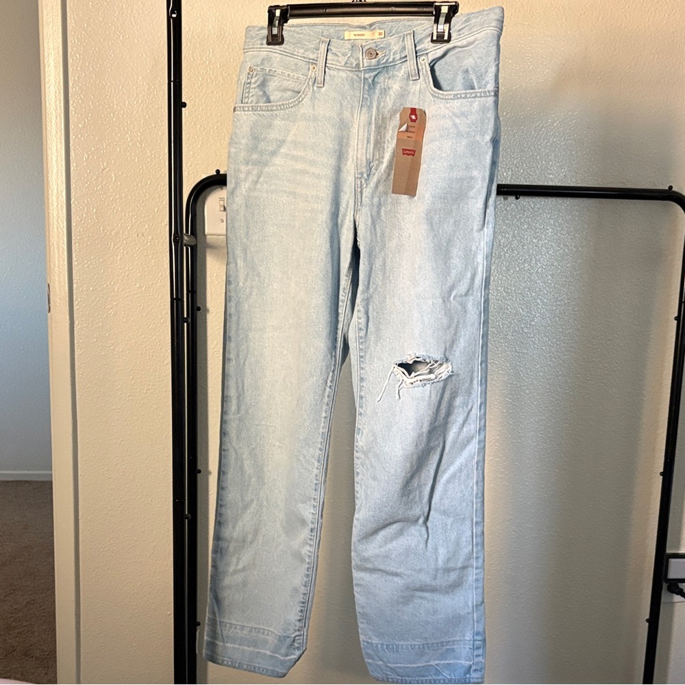Levi's Straight Leg Light Wash Blue Jeans with Knee Rip